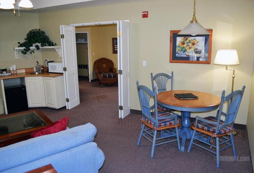 בית מלון כפרי Sebastopol Inn