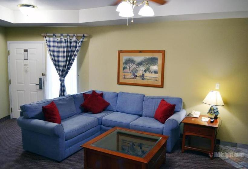 בית מלון כפרי Sebastopol Inn