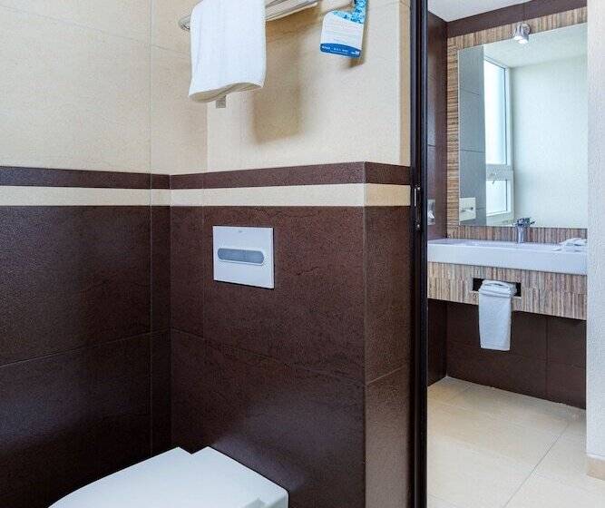 هتل Sleep Inn Puebla Centro Historico