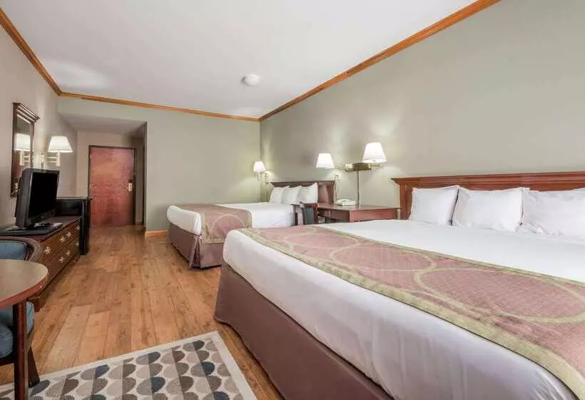 酒店 Super 8 By Wyndham Grayson