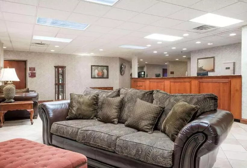 酒店 Super 8 By Wyndham Grayson