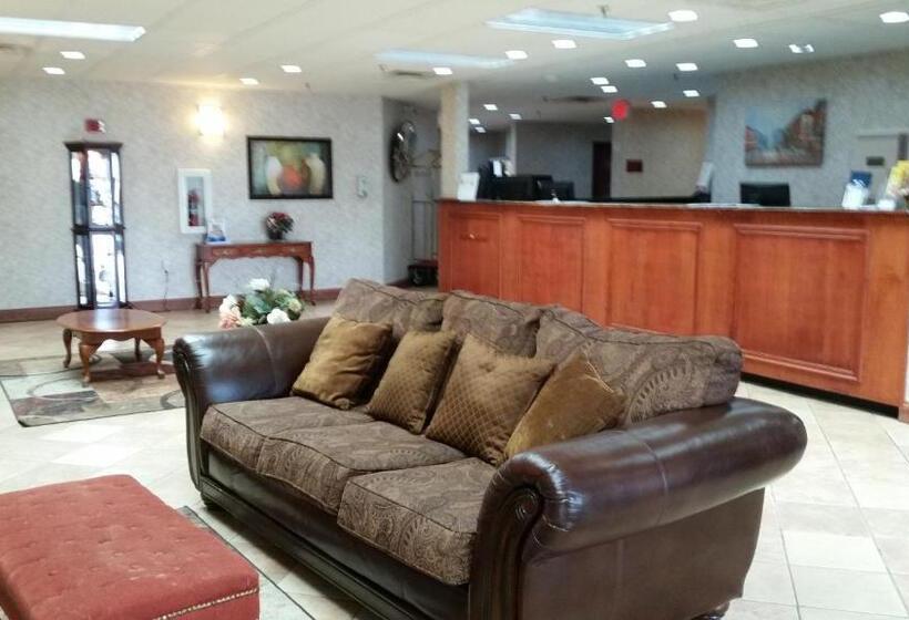 فندق Super 8 By Wyndham Grayson