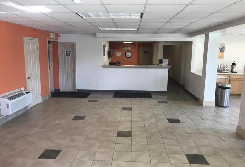 فندق Fairbridge Inn Express North Lima