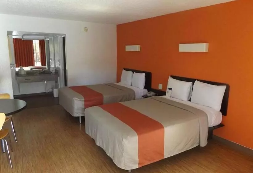 호텔 Fairbridge Inn Express North Lima