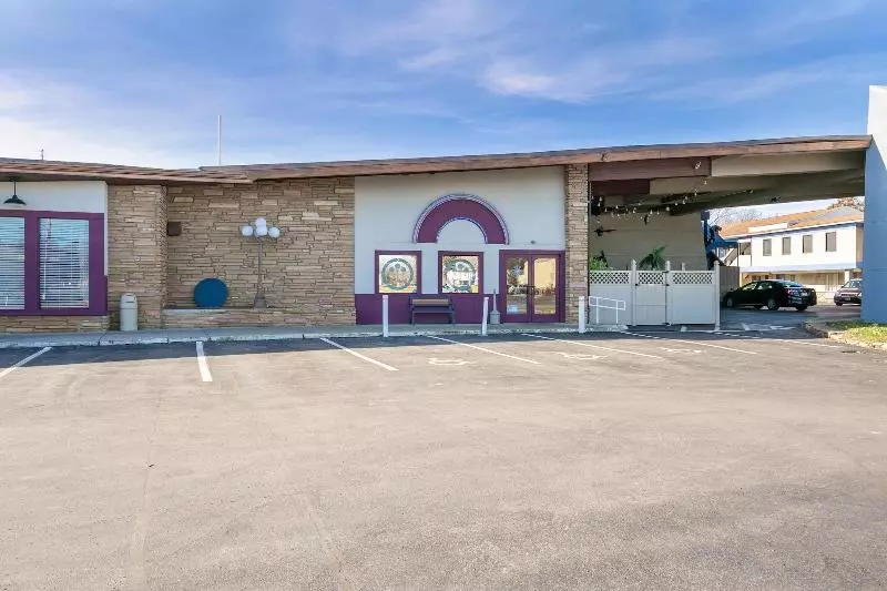 호텔 Fairbridge Inn Express North Lima