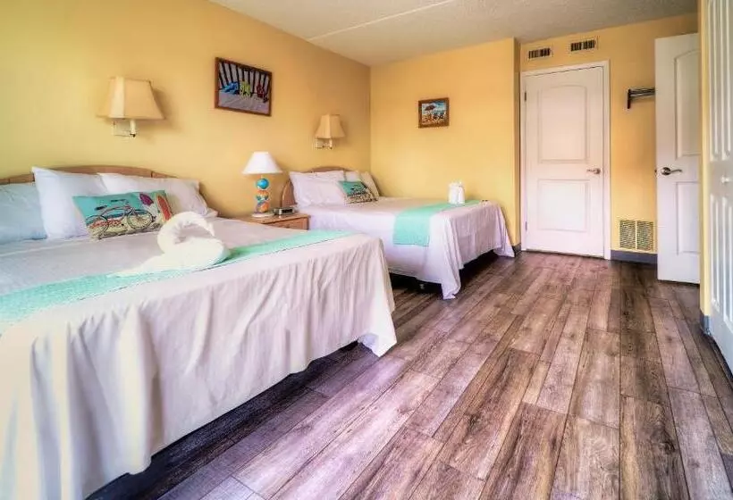 Acacia Beachfront Resort