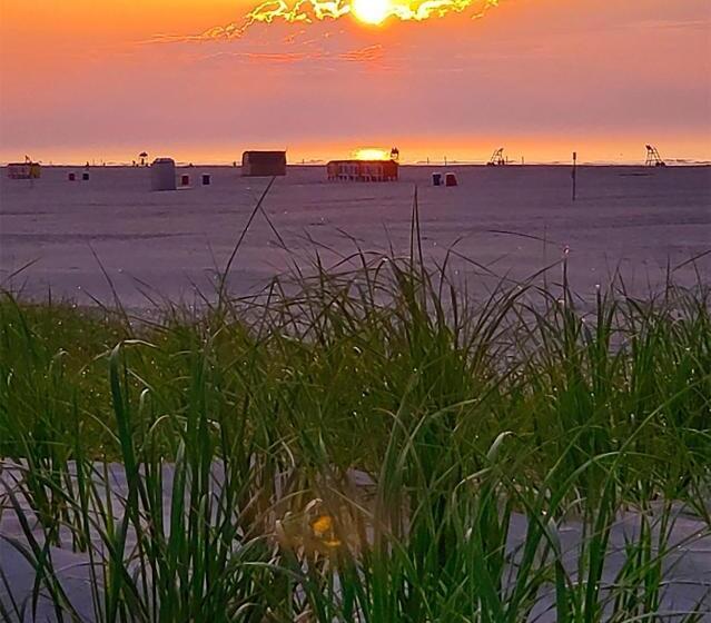 Acacia Beachfront Resort