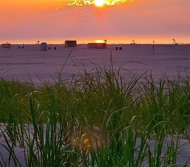 Acacia Beachfront Resort