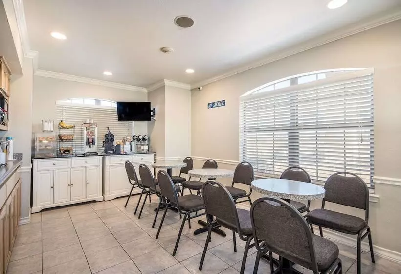 호텔 Americas Best Value Inn New Braunfels