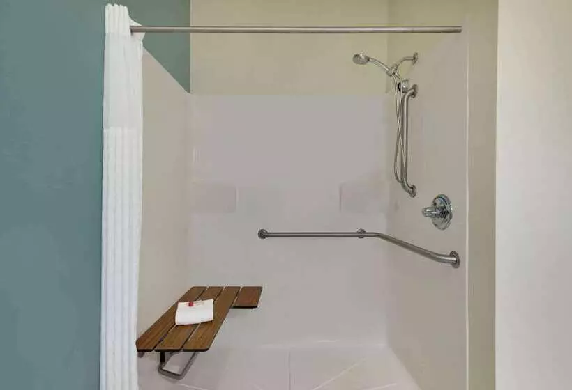 Hotel Baymont By Wyndham Grovetown Augusta