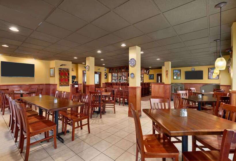 호텔 Baymont By Wyndham Grovetown Augusta