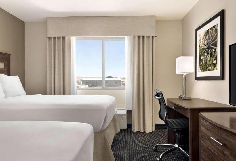 בית מלון כפרי Baymont By Wyndham Rawlins