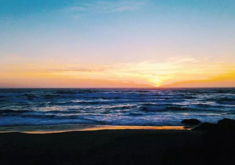 ホテル Beach House Inn