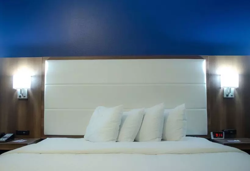 Hotel Best Western Plus First Coast Inn And Suites