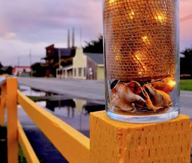 酒店 Captain's Inn At Moss Landing