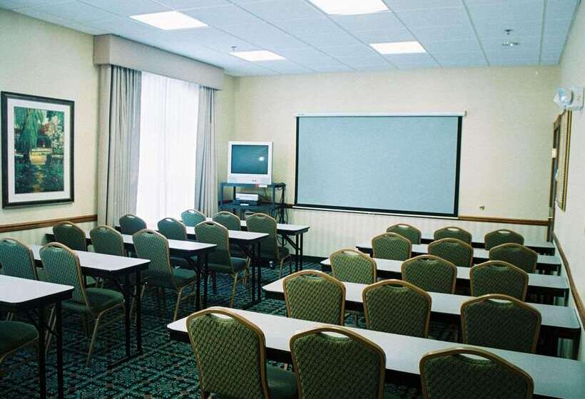 Отель Country Inn & Suites By Radisson, Brockton , Ma