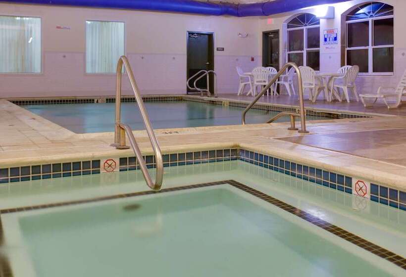 Отель Country Inn & Suites By Radisson, Brockton , Ma