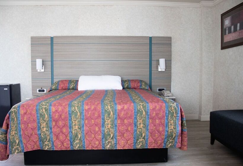 酒店 Discovery Inn