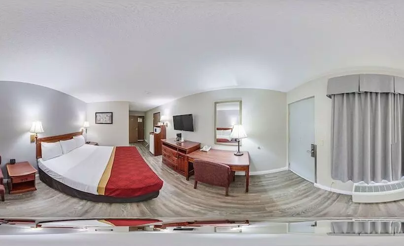هتل Econo Lodge Lincoln