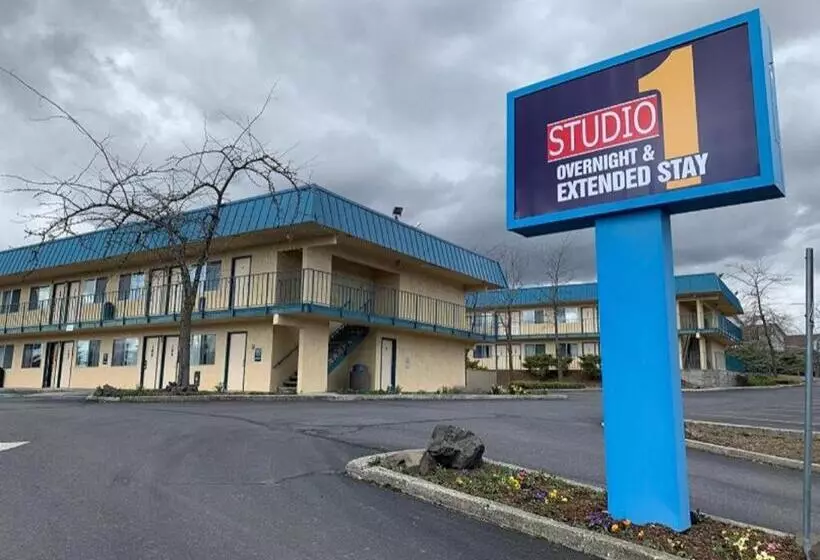 فندق Fairbridge Inn Moscow