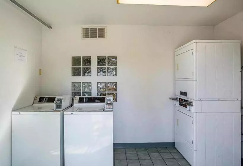 فندق Fairbridge Inn Moscow