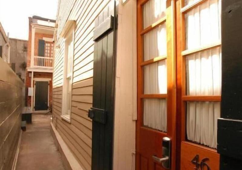 Szálloda Inn On St Ann