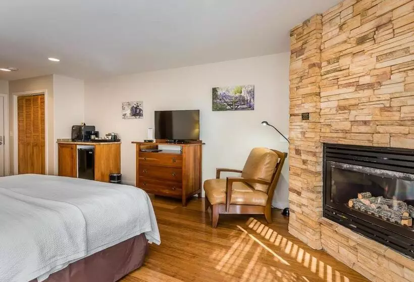 ホテル Moonstone Landing