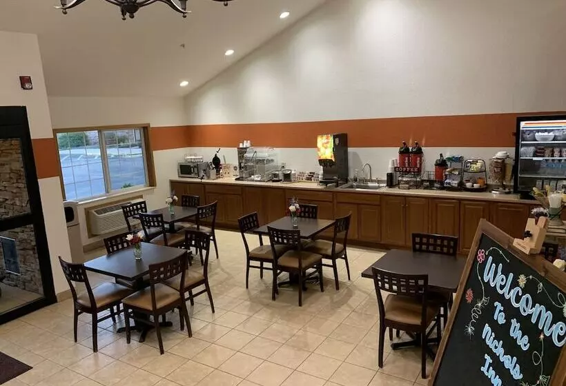 Hotelli Nichols Inn Of Red Wing