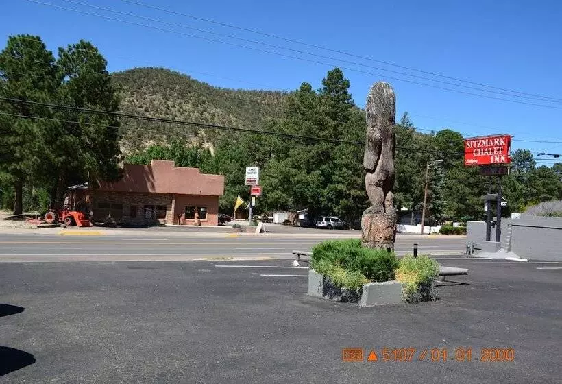 酒店 Sitzmark Chalet Inn