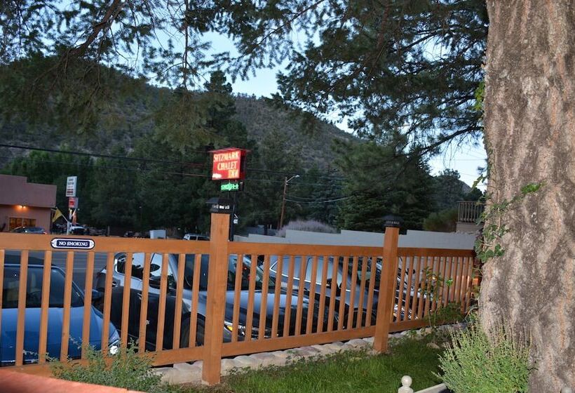 호텔 Sitzmark Chalet Inn