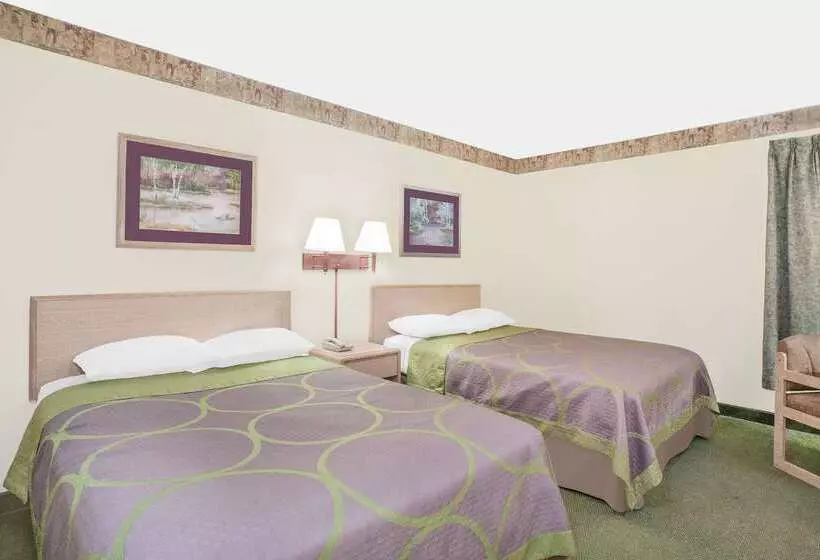 Hotel Super 8 By Wyndham Monticello