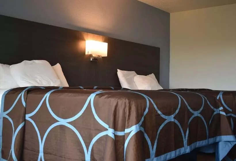 Отель Super 8 By Wyndham Riverside Al