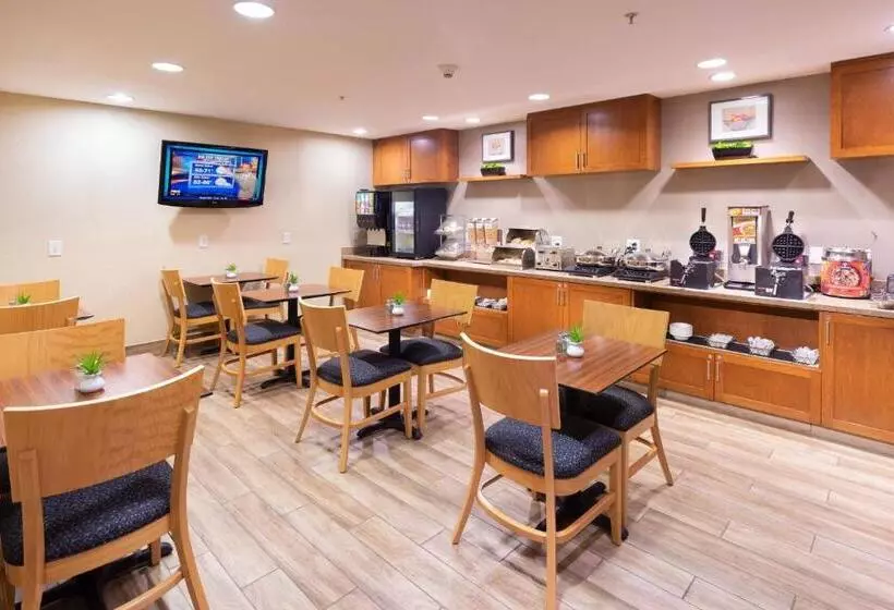 ホテル Towneplace Suites Bowie Town Center