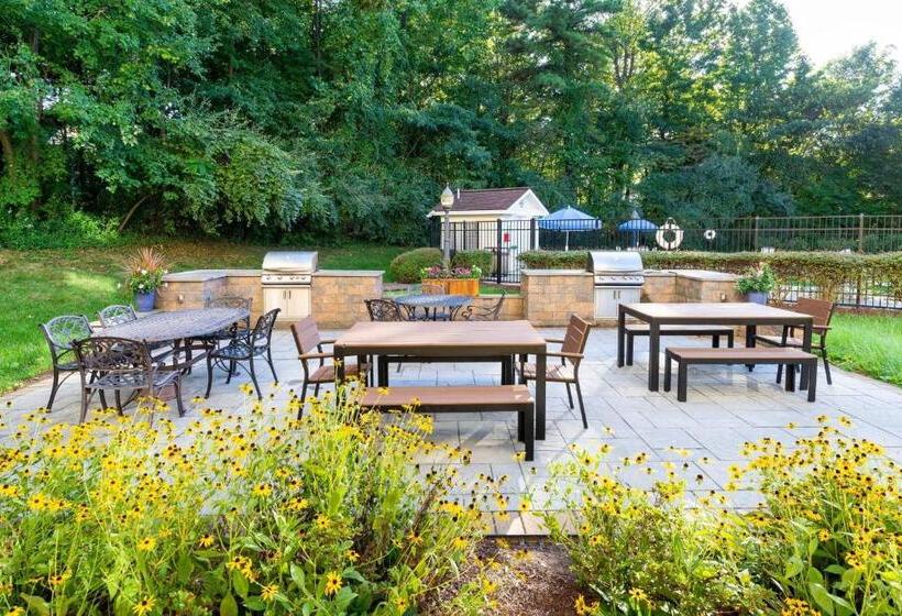 Отель Towneplace Suites Bowie Town Center