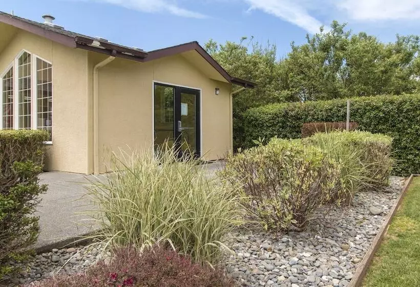 モーテル Anchor Beach Inn