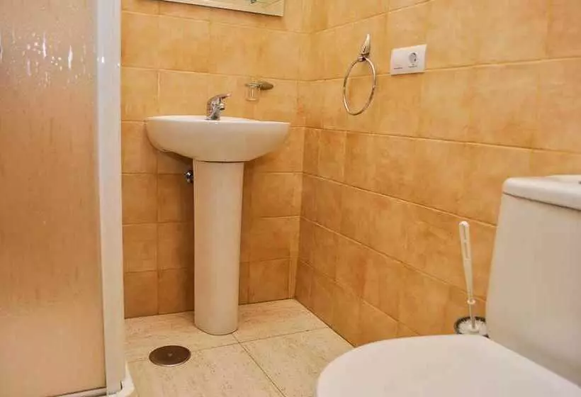 Pension La Montorena