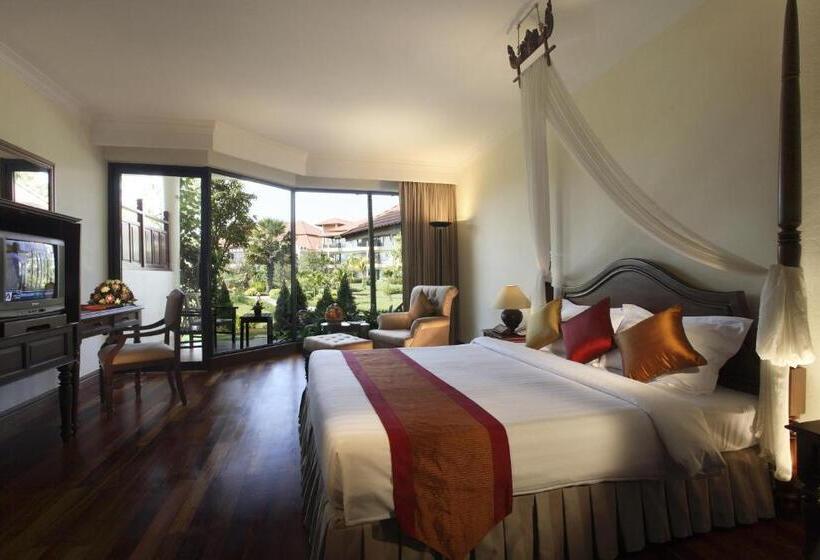 استراحتگاه Palace Residence & Villa Siem Reap