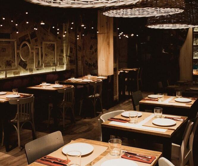 Room00 Ventura Hostel