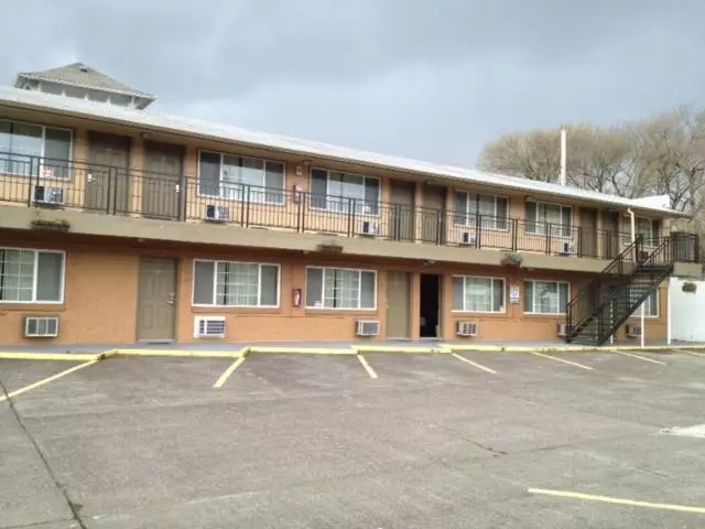 Palms Motel