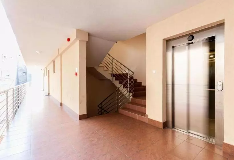 Corvin Plaza Apartments & Suites