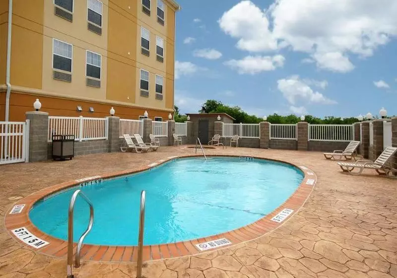 Hotel Best Western Ingleside Inn & Suites