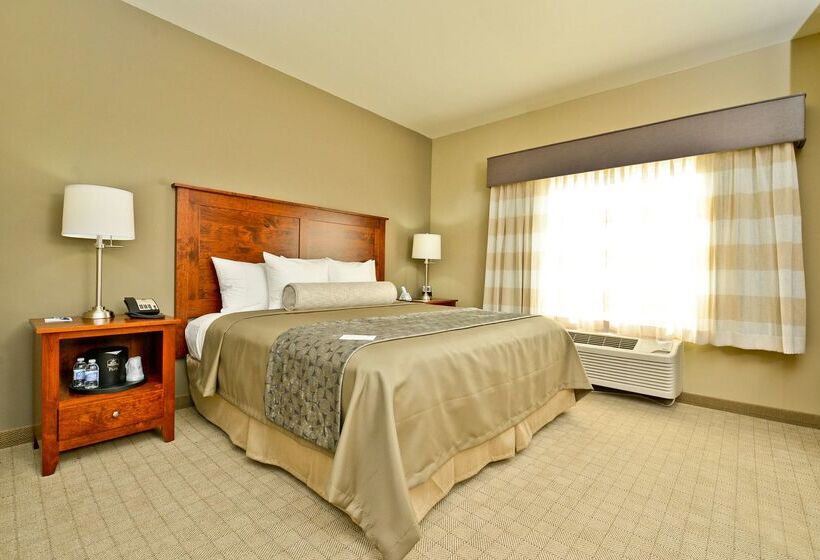 Green Mill Village Hotel & Suites, Bw Signature Collection
