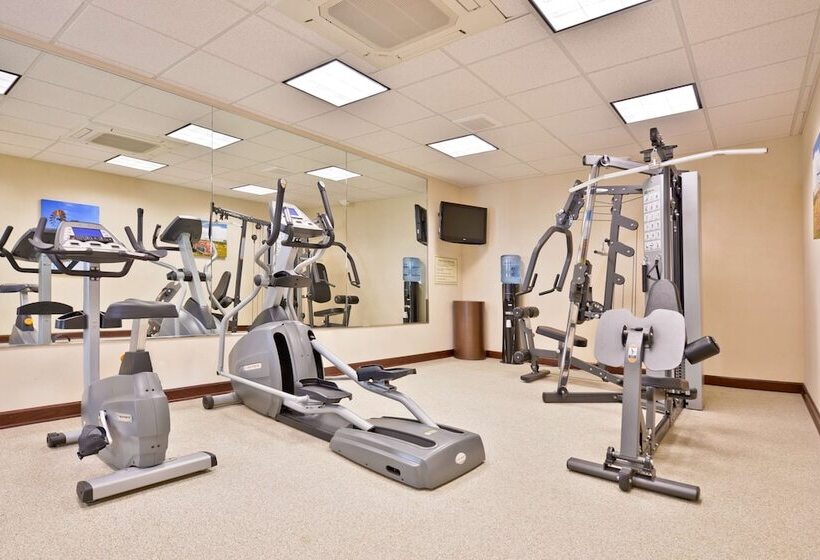 Green Mill Village Hotel & Suites, Bw Signature Collection