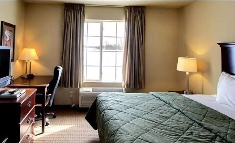 酒店 Evansville Inn & Suites By Oyo