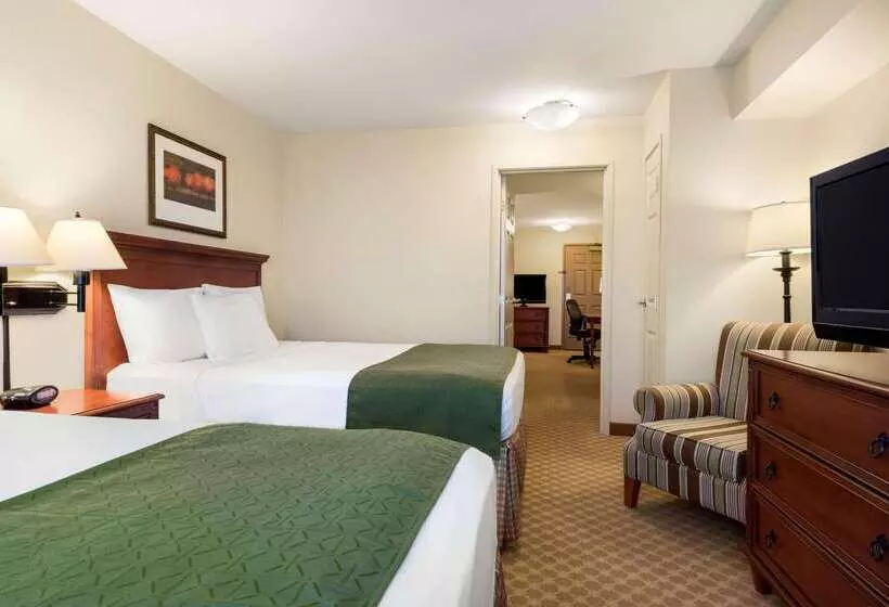 هتل Country Inn & Suites By Radisson, Peoria North, Il