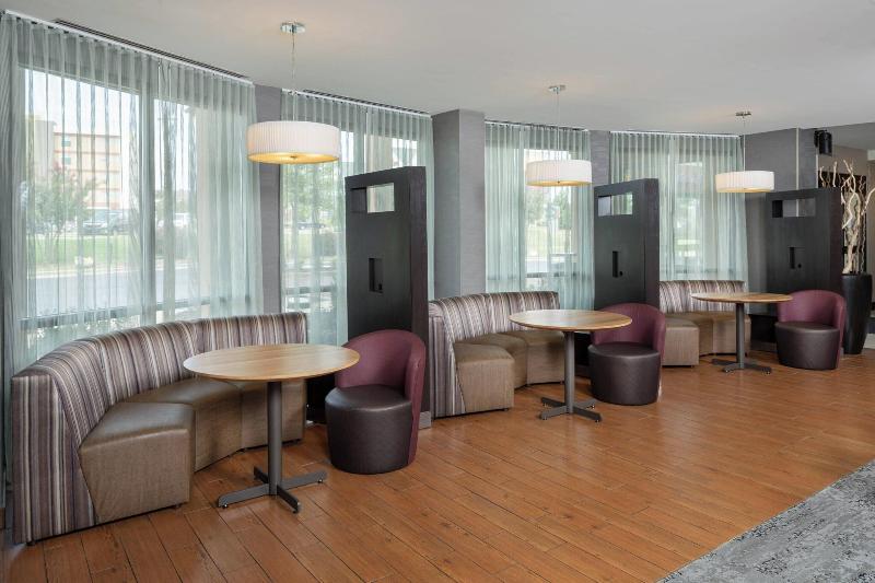 호텔 Courtyard By Marriott Anniston Oxford