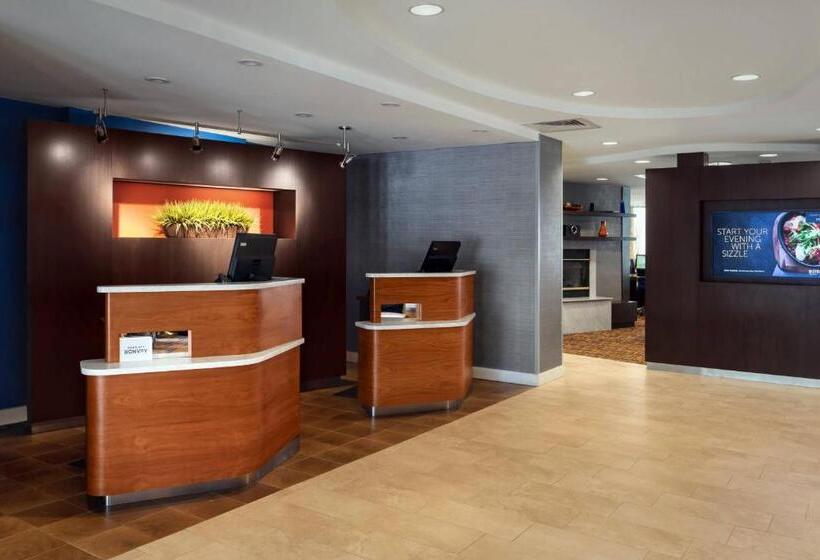 בית מלון כפרי Courtyard By Marriott Portland Airport