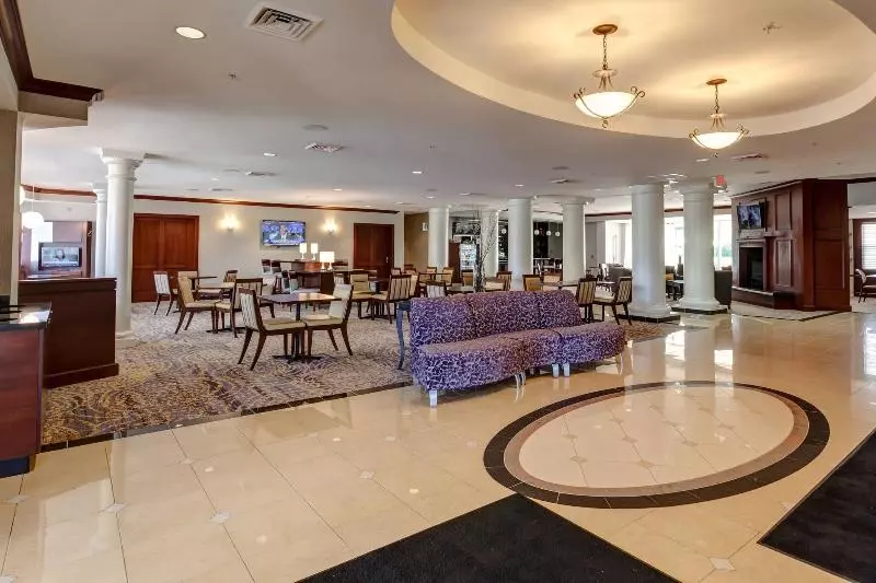 호텔 Courtyard By Marriott Hadley Amherst