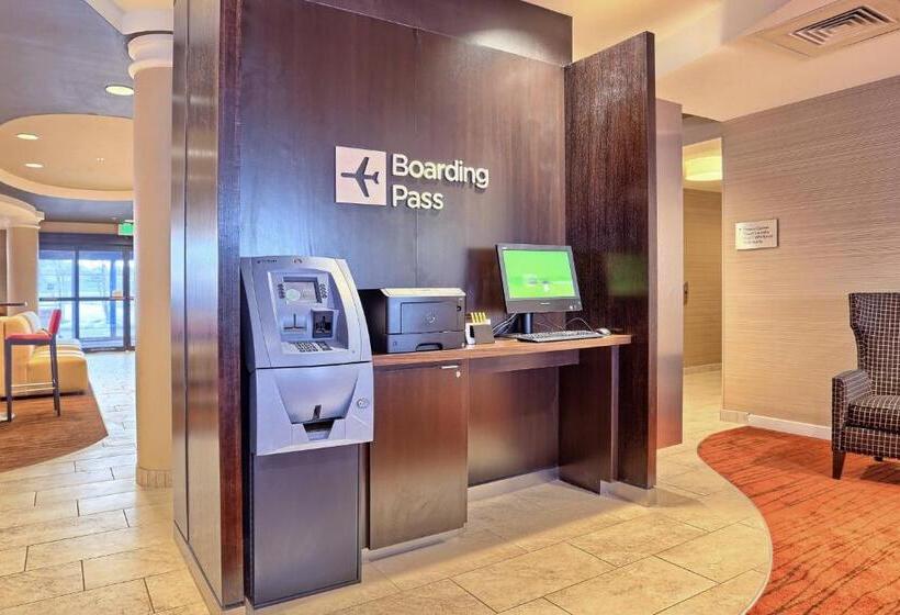 בית מלון כפרי Courtyard By Marriott Harrisburg West/mechanicsburg