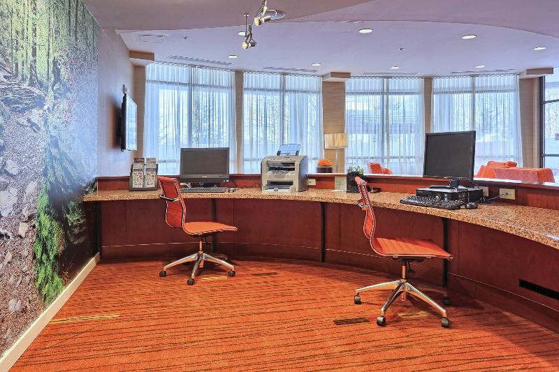 בית מלון כפרי Courtyard By Marriott Harrisburg West/mechanicsburg